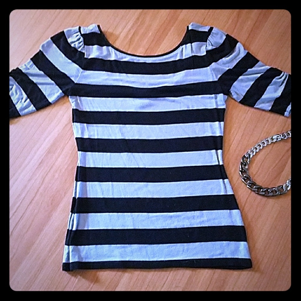 White House Black Market shirt, size XXS